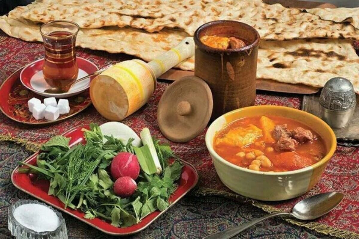 فیلم | آبگوشت آجیل | روش پخت سحری مقوی تهران قدیم