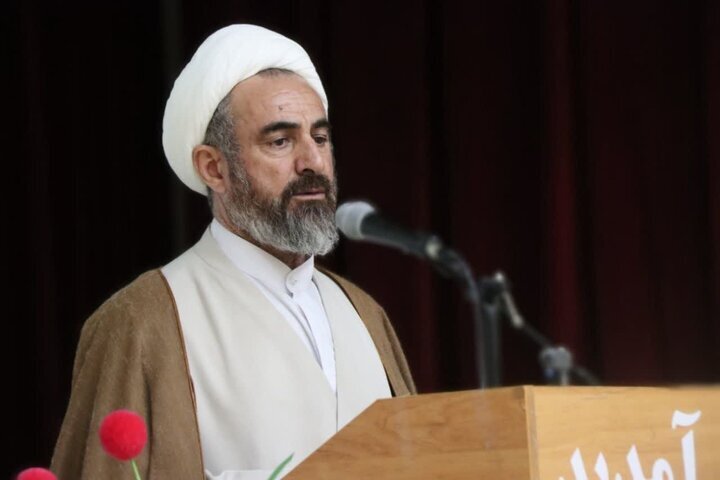 تبیین و تحلیل آیه ۵۴ سوره مبارکه «مائده» توسط امام جمعه ایلام