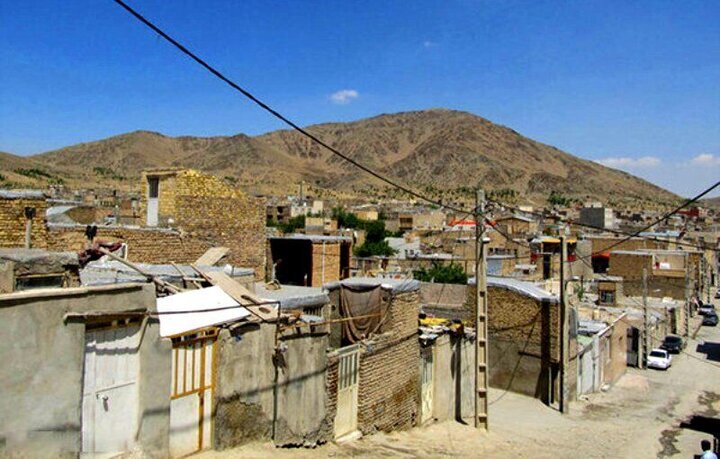 هفت شهر شمال کرمان درگیر سکونتگاه‌های غیر رسمی هستند