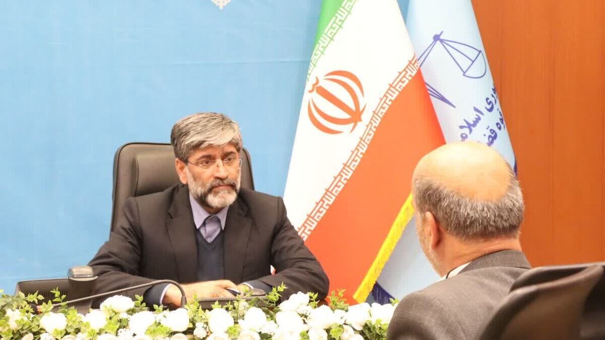 مسئولان قضایی آذربایجان غربی به درخواست‌های ۱۴۰ نفر از مراجعین رسیدگی کردند