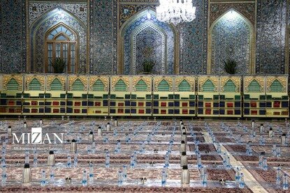 افطار در حرم مطهر رضوی