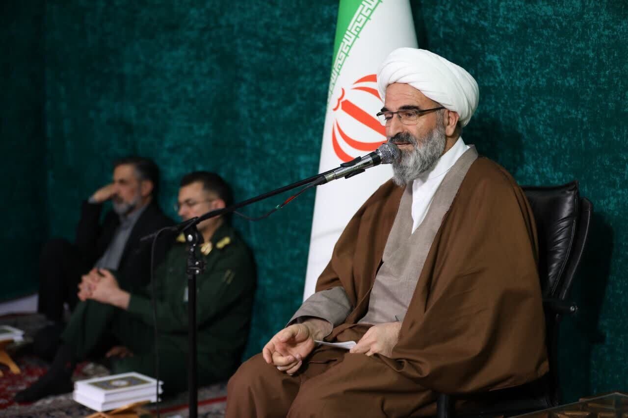 دشمنان امروز از موج بیداری و گرایش به قران ضربه خوردهاند
