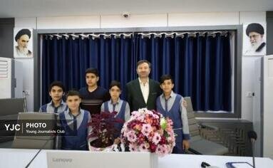 پیک شهروندی پلی میان دانشآموزان و مدیریت شهری + تصاویر