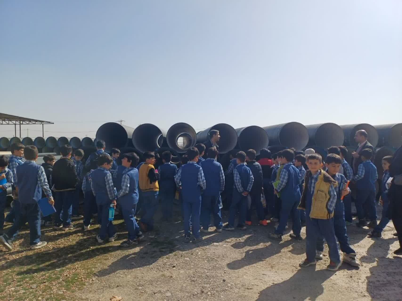 بازدید سفیران آب از تأسیسات آبرسانی آبفا نیشابور + عکس