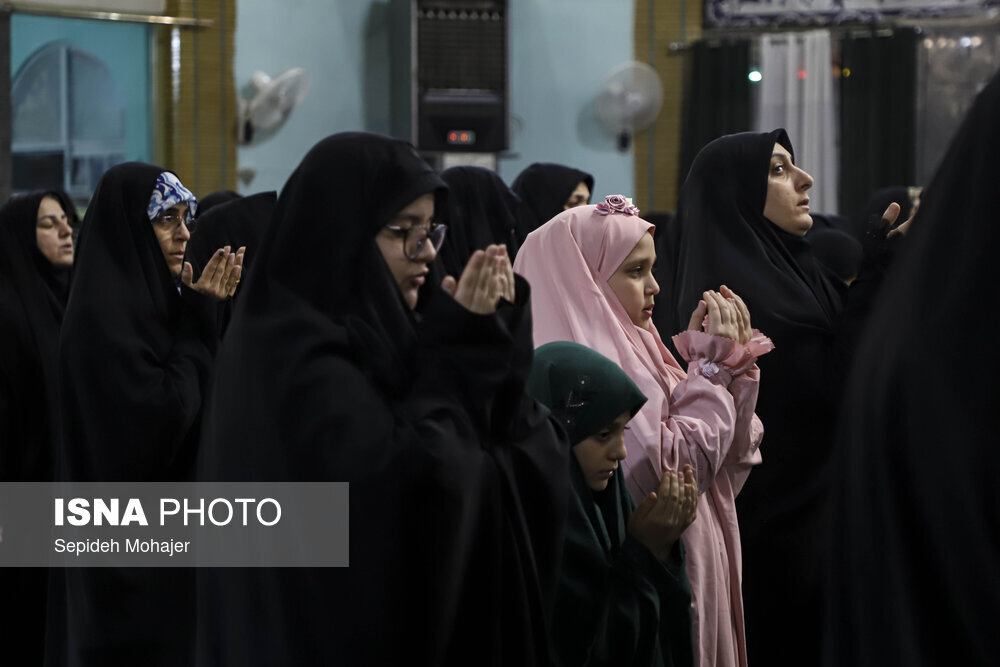 افطاری ساده؛ مسجد المنتظر در مشهد