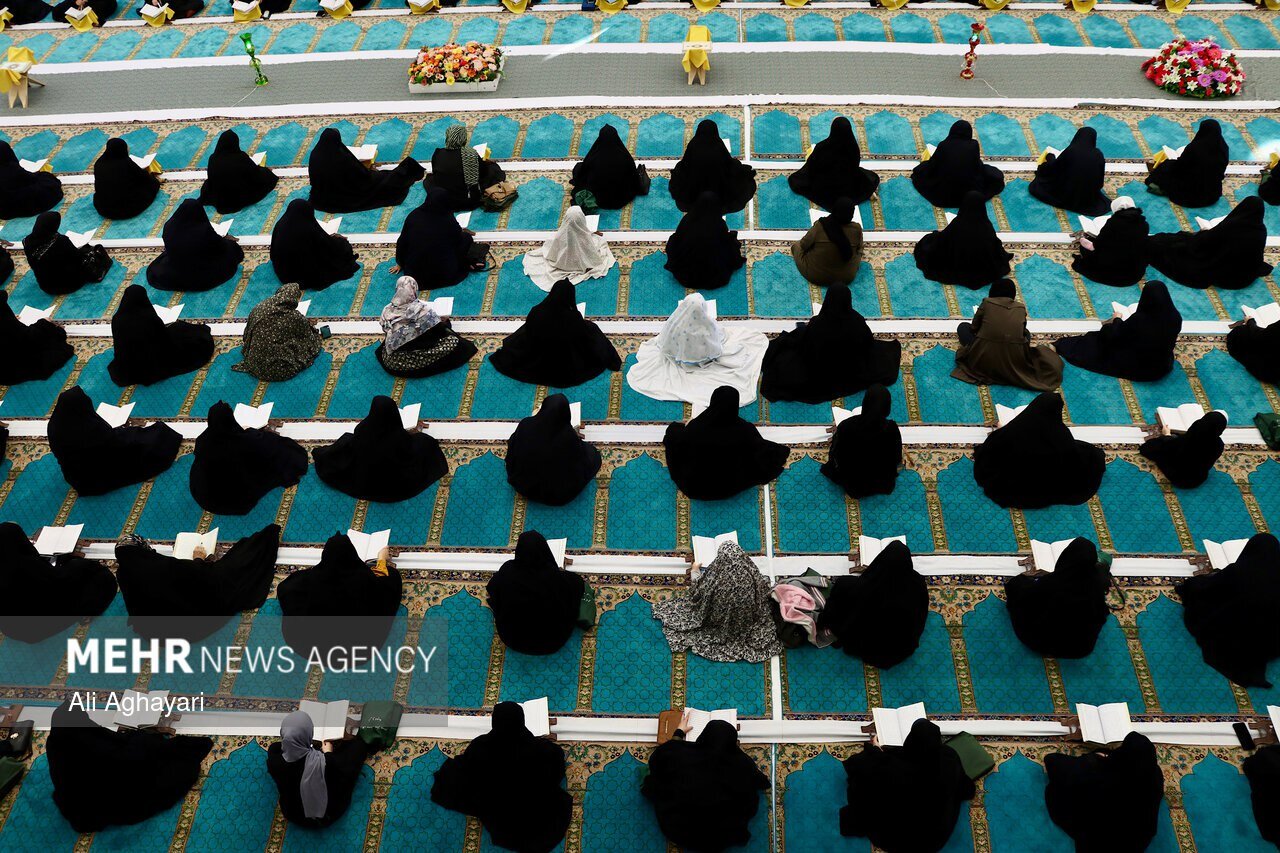 زندگی با آیهها