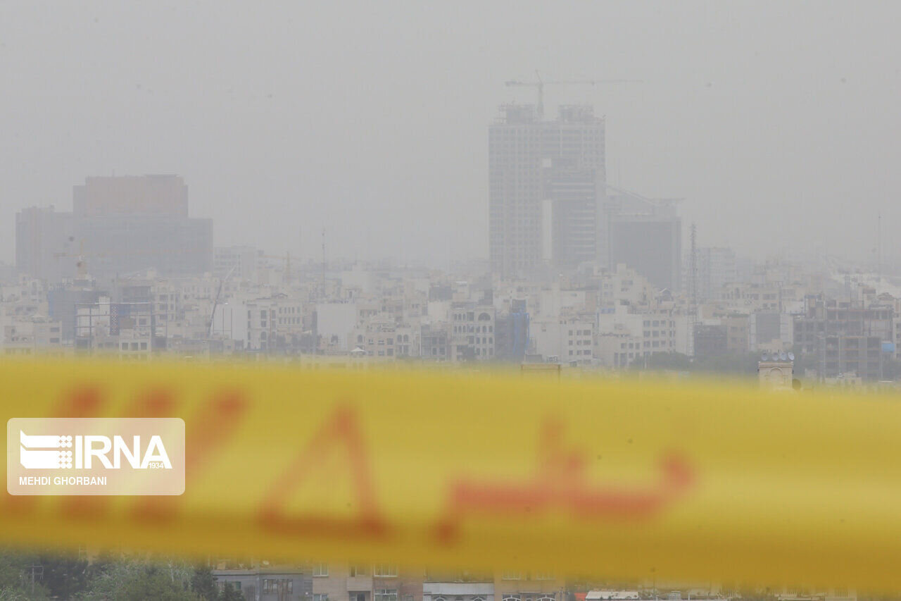مشهد زیر سایه سنگین آلودگی است