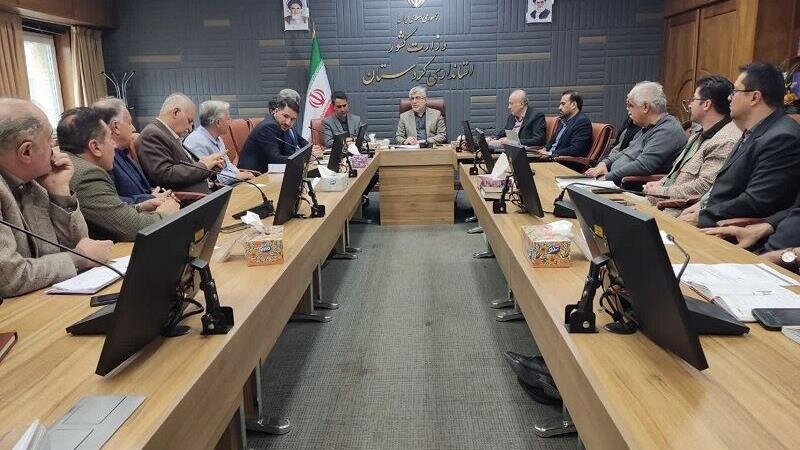 معاون استاندار کردستان: جلوگیری از خامفروشی و تکمیل زنجیره ارزش معادن دنبال میشود