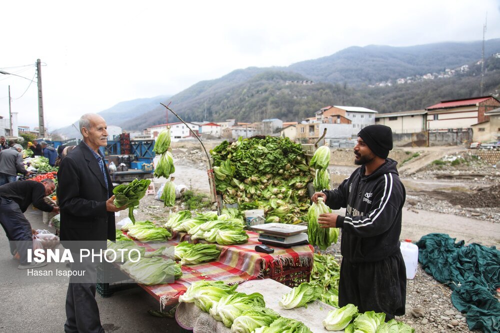 بازار محلی شهر زیراب سوادکوه