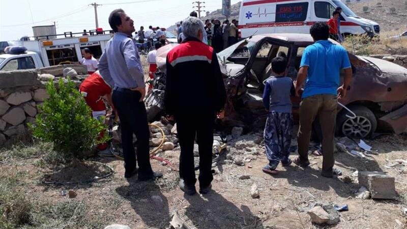 سال گذشته به طور میانگین روزانه ۶۰ نفر در تصادفات جاده‌ای جان خود را از دست دادند