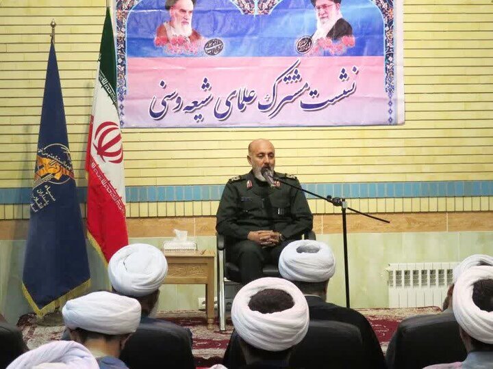 نشست مشترک علمای شیعه و سنی در راز و جرگلان برگزار شد