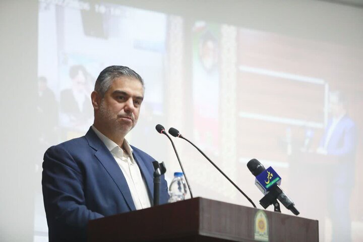 زندیه وکیلی: نخستین واگن تخصصی حمل بنزین در اراک رونمایی شد
