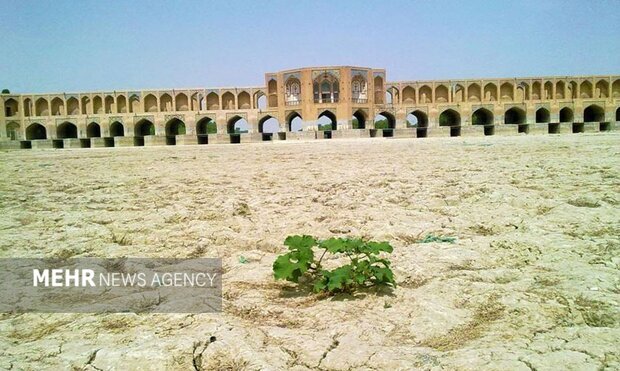 شکلگیری بستر زایندهرود به ۱۸ میلیون سال پیش برمیگردد