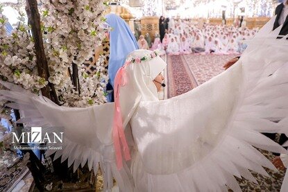جشن عبادت و ضیافت افطار دختران روزه اولی در حرم مطهر رضوی