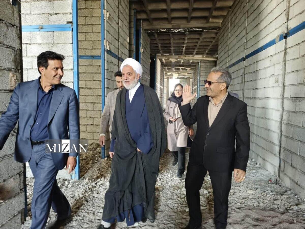 رئیسکل دادگستری استان کرمان از مجتمع در حال ساخت شهید رئیسی بازدید کرد
