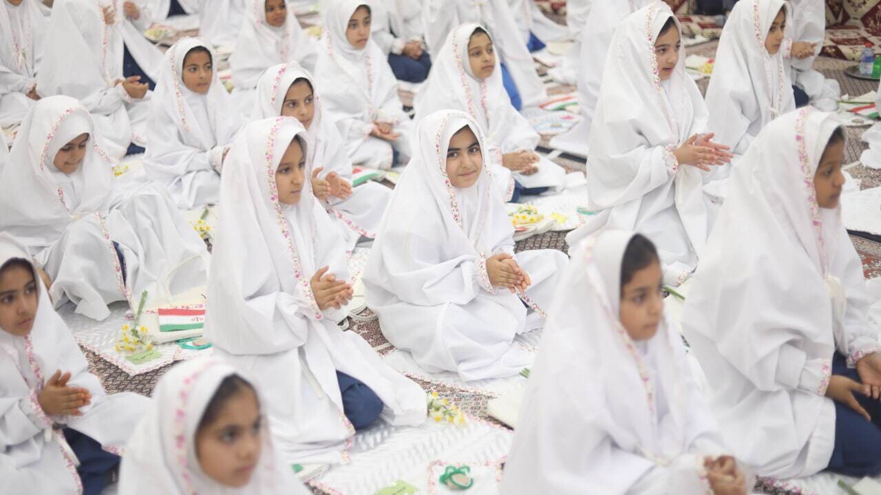برگزاری چهلوششمین پیشاجلاسیه نماز مدارس کهگیلویه با حضور ۱۰۰۰ دانشآموز