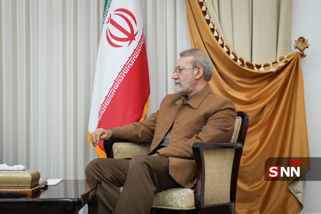 دیدار و گفتگو علی لاریجانی، دبیرشورای عالی امنیت ملی با سورن پاپیکیان، وزیر دفاع ارمنستان + عکس