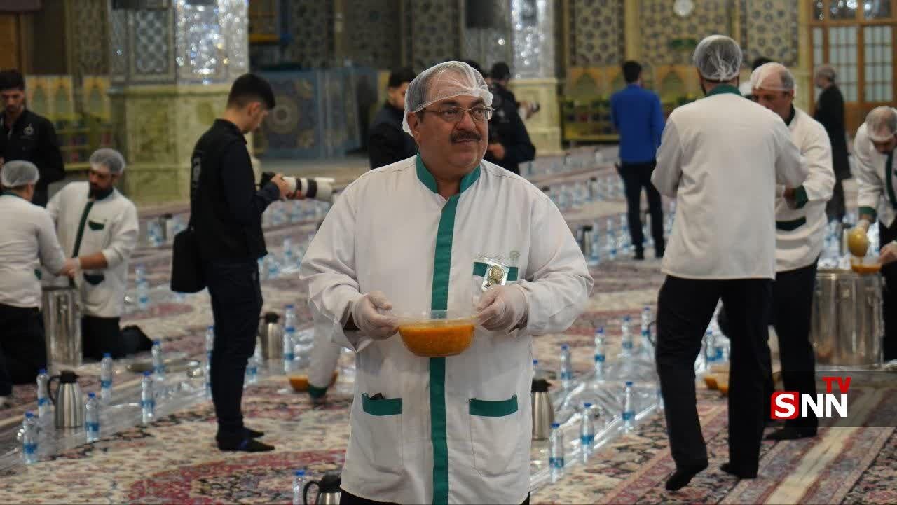 ۴ هزار معلم، میهمان سفره پدری حضرت رضا (ع) شدند