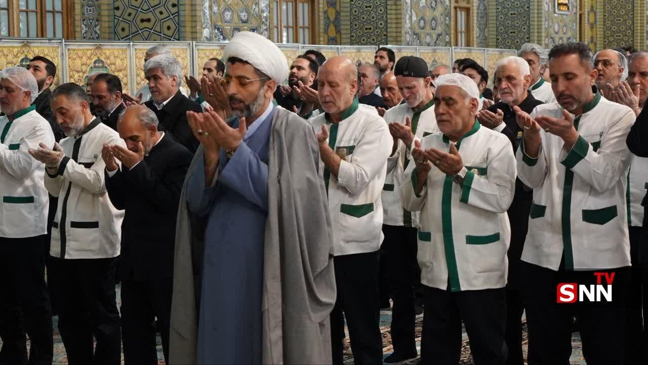 ۴ هزار معلم، میهمان سفره پدری حضرت رضا (ع) شدند