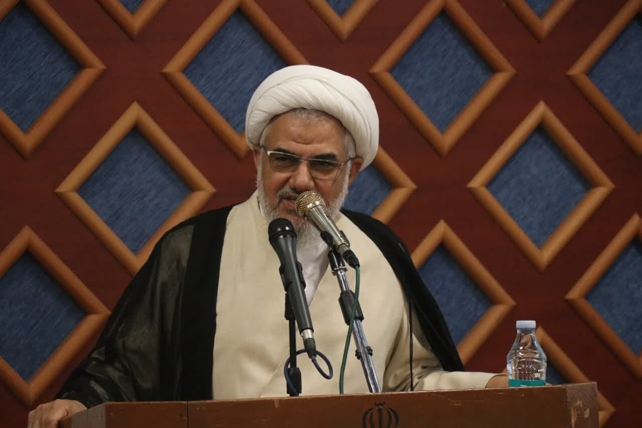 تدوین سند راهبردی فرهنگی و اجتماعی هرمزگان/اهمیت بهرهگیری از ظرفیت نخبگان و پژوهشگران