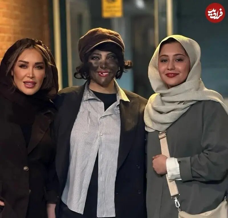چهره ها/ گریم خاص صدف اسپهبدی در پشت‌ صحنه یک نمایش