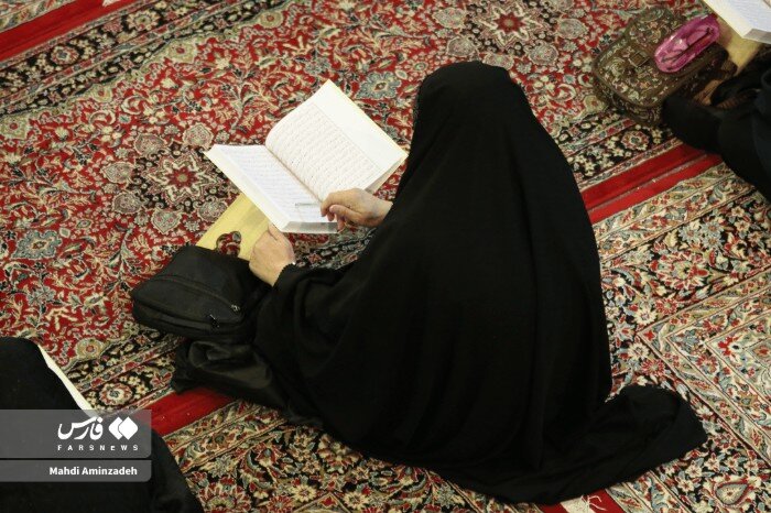 جمع‌خوانی قرآن کریم در حسینیه ثارالله کرمان