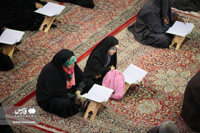 جمع‌خوانی قرآن کریم در حسینیه ثارالله کرمان
