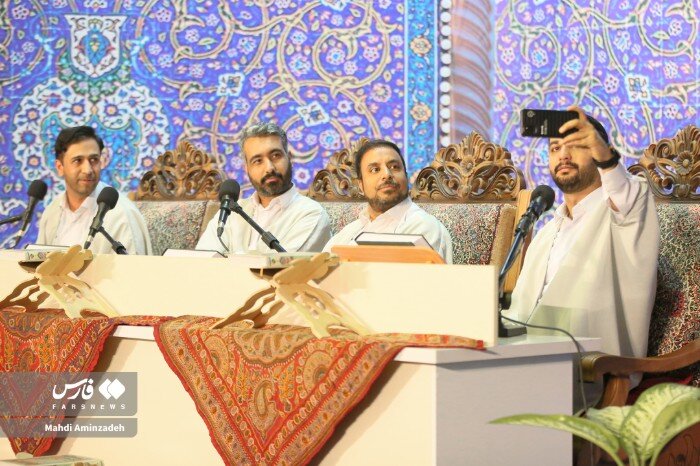 جمع‌خوانی قرآن کریم در حسینیه ثارالله کرمان