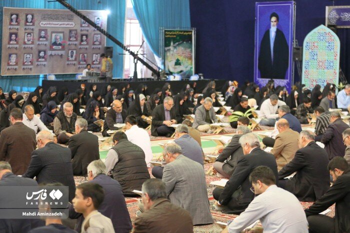 جمع‌خوانی قرآن کریم در حسینیه ثارالله کرمان