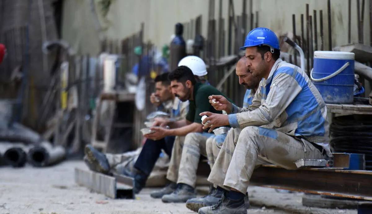 جمهوری اسلامی: افزایش 120 درصدی دستمزد به بیکاری کارگران منجر می شود