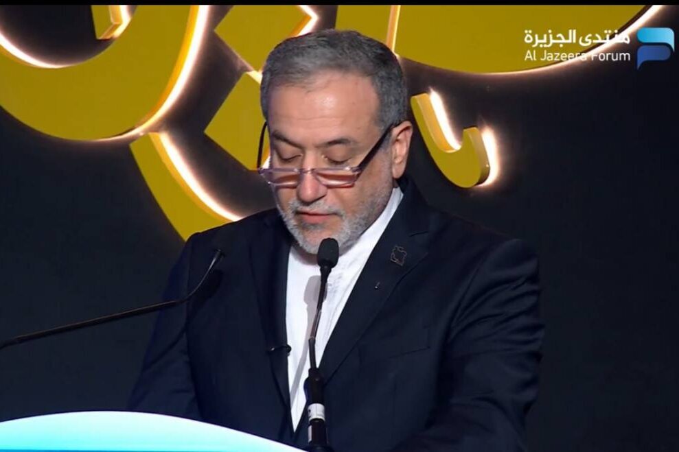 عراقچی: جانشینی رهبر انقلاب در نظام ایران تضمین شده است + ویدئو | پاسخ مهم به سوال خبرنگار خارجی