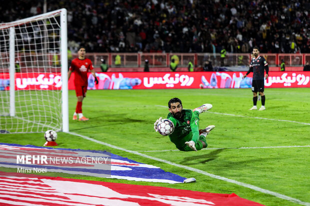 تعویق قطعی بازی تراکتور و پرسپولیس تا سال ۱۴۰۵