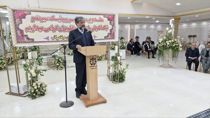 عتباتی: ۱۴ میلیارد تومان در میاندوآب به ستاد دیه آذربایجان غربی کمک شد