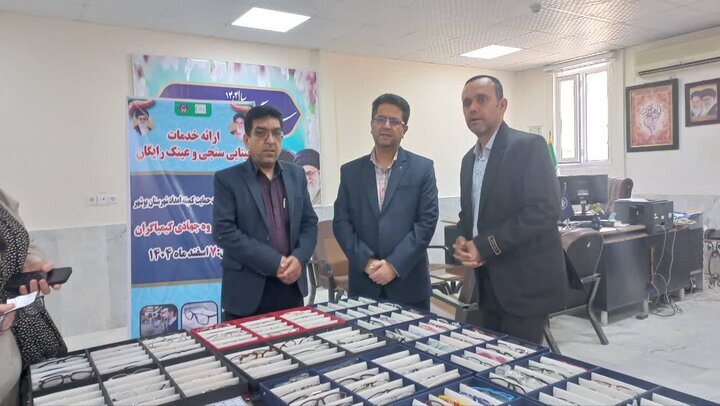 ۳۰۰۰ مددجوی کمیته امداد بوشهر خدمات چشم پزشکی دریافت میکنند