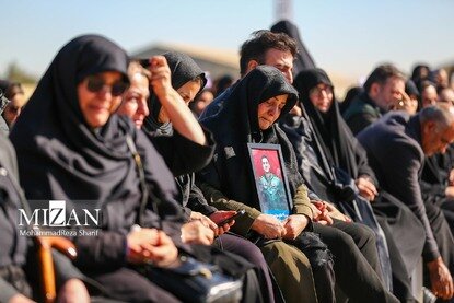مراسم تشییع شهدای خلبان هوانیروز - اصفهان‎