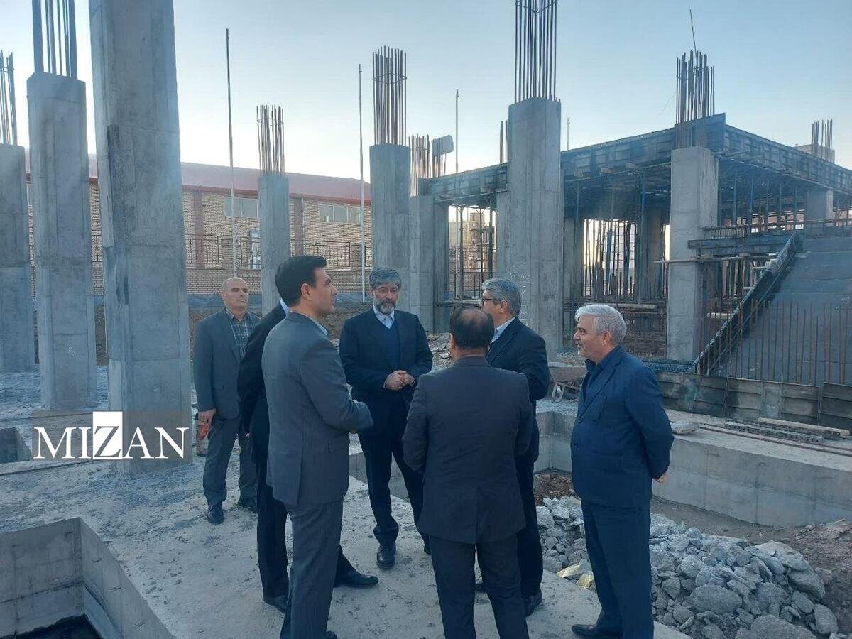 رئیس کل دادگستری آذربایجان غربی از محل پروژه طرح توسعه دادسرای میاندوآب بازدید کرد