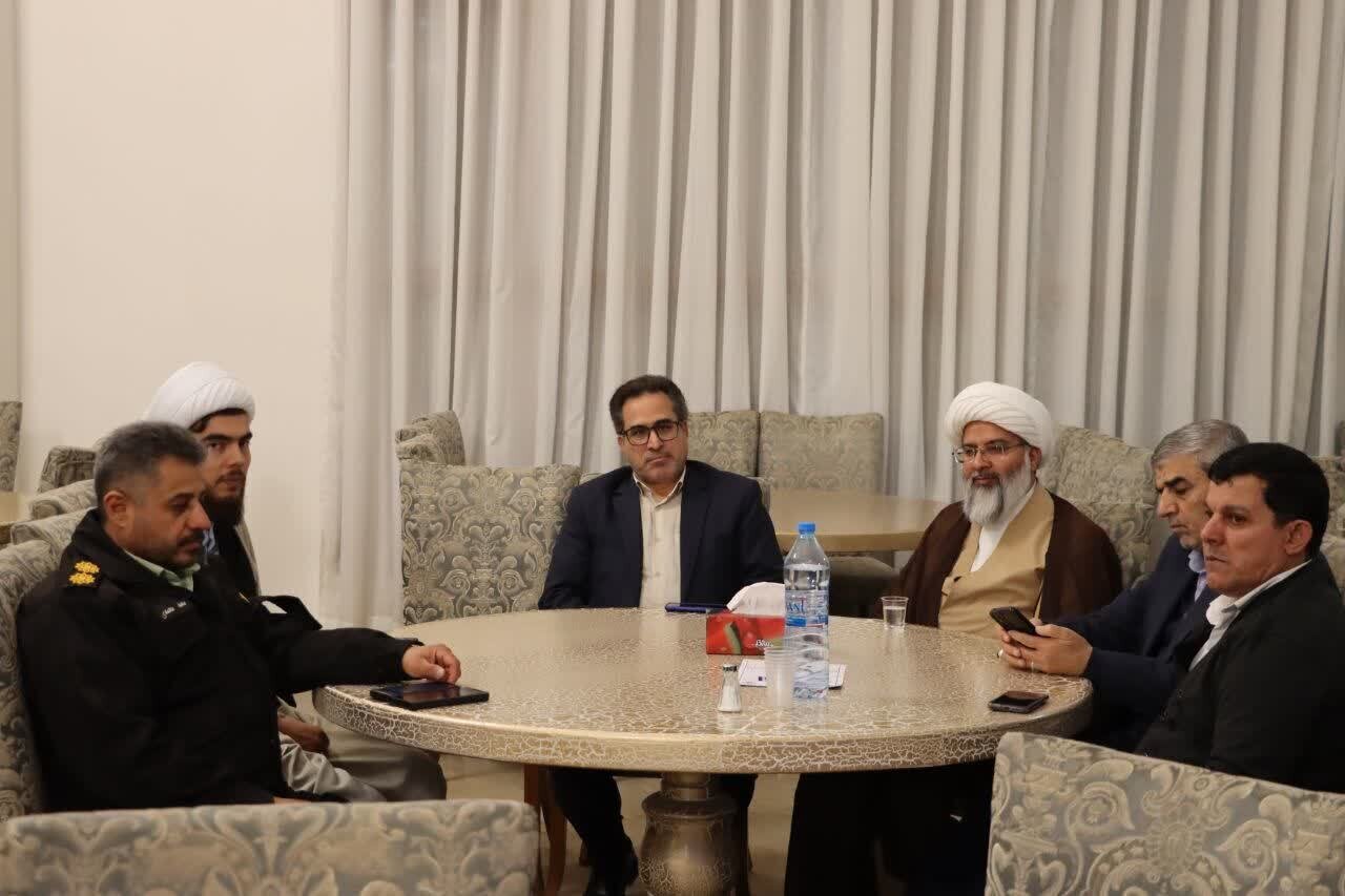 برگزاری مراسم جشن گلریزان در ماهدشت + عکس