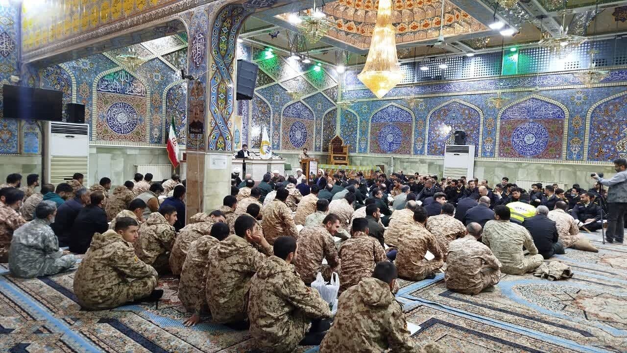 محافل انس با قرآن در حرم مطهر سید جلالالدین اشرف +تصاویر