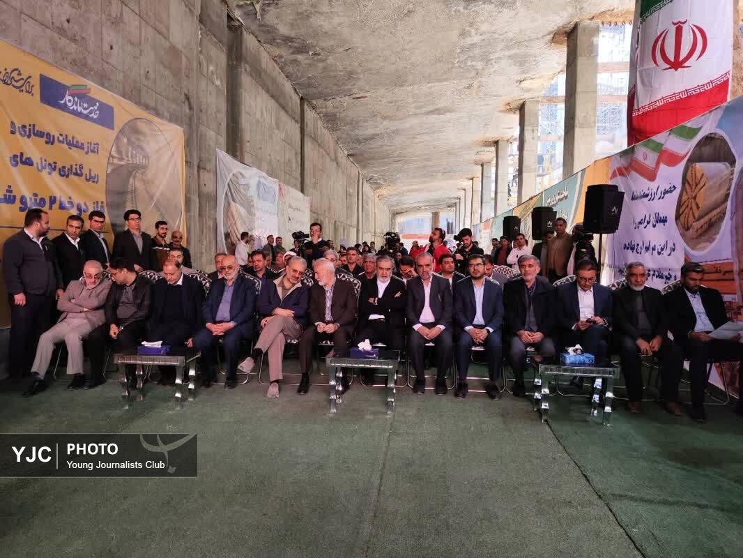 حفاری خط ۲ مترو شیراز به کلبه سعدی رسید
