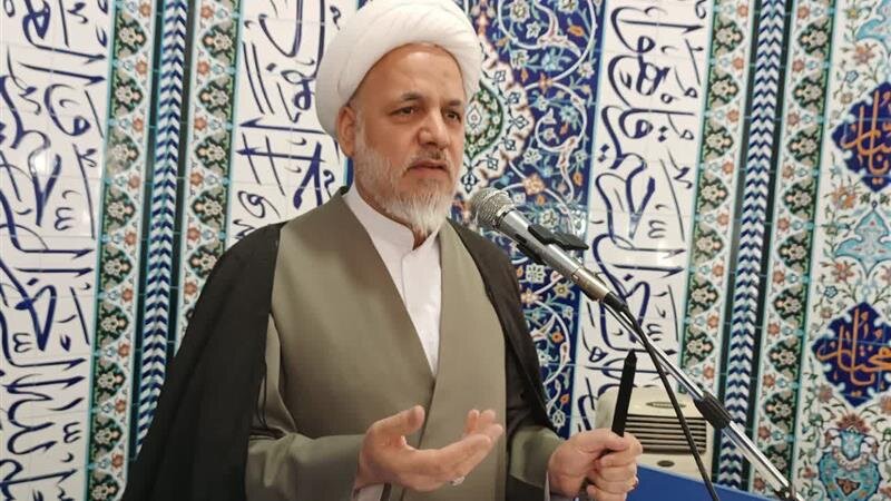 امام جمعه ساوه: ترامپ در سیاست فشار حداکثری علیه کشورمان شکست خورد