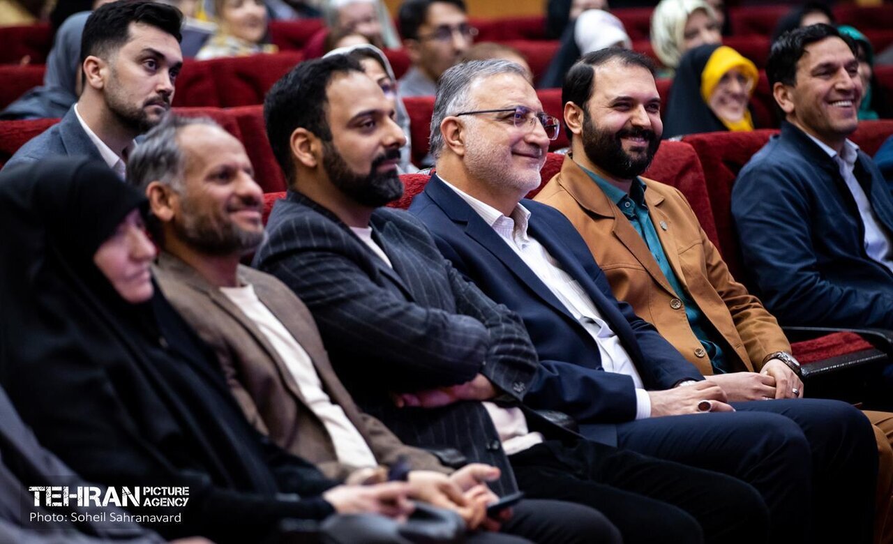 تأکید بر راهاندازی «سرزمین شعر و ادب» و تقویت هویت ادبی پایتخت