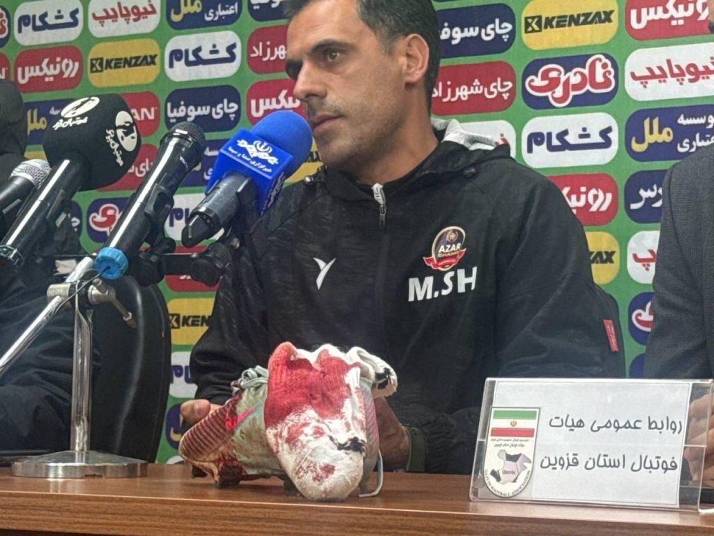 اعتراض شمسآذر به دو صحنه مشکوک پنالتی مقابل فولاد