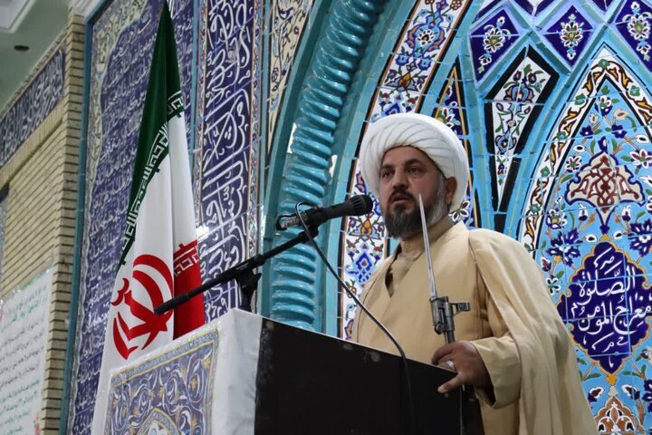 امام جمعه فهرج: ماه رمضان فرصت طلایی تقویت همدلی است