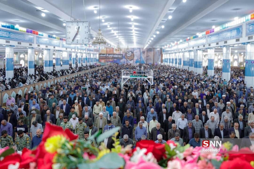 امام جمعه کرمان: دشمن با نگه‌داشتن سایه جنگ بر کشور می‌خواهد مردم را منفعل کند