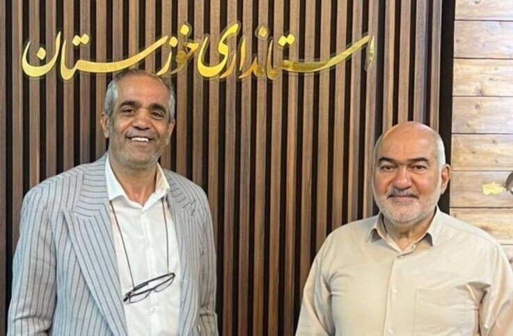 استاندار خوزستان: از برنامه‌های توسعه‌ای باشگاه استقلال خوزستان حمایت می‌کنیم