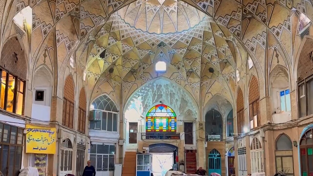 حجرهداران قم؛ روایتگران غیررسمی عشق به ایران+فیلم