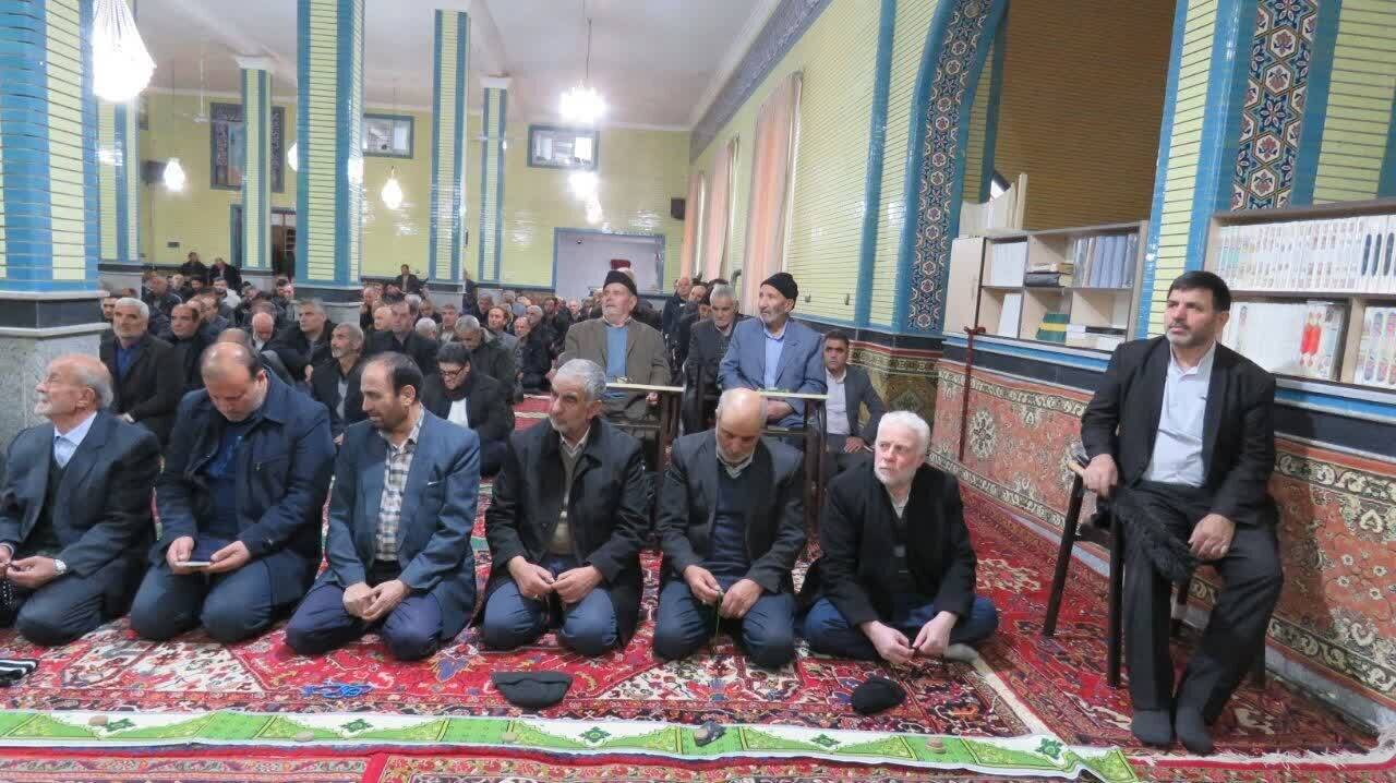 گزارش تصویری از خطبههای نمازجمعه این هفته شهرستان هریس