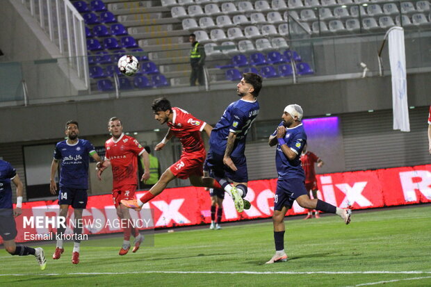 خروجی فوتبال ایران را امسال دیدیم/ ذوب‌آهن آخرین فرصت پرسپولیس است