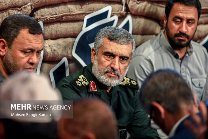 شهید رفت، دشمن لرزید، ایران همچنان قوی است