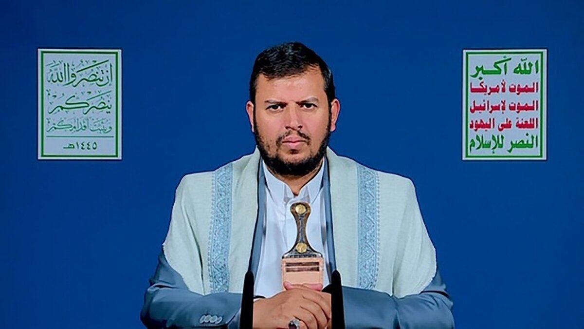 رهبر انصار الله یمن: امت اسلامی امروز باید کنار جمهوری اسلامی ایران بایستد + فیلم